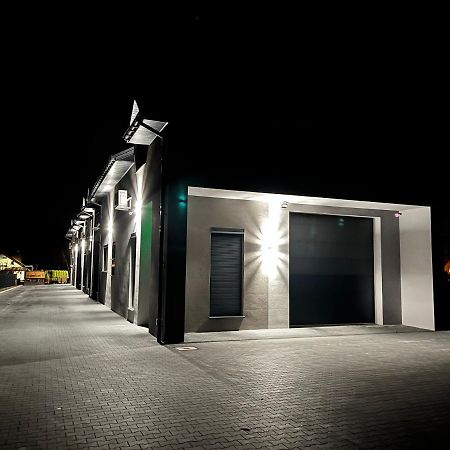 M&M Apartamenty Ясенка Экстерьер фото